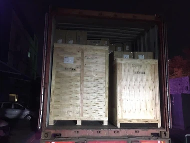 GS Automatic X-ray Baggage Scanner & Walk Through Metal Detector verzonden na...